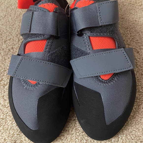 Adidas Five Ten Kirigami Climbing Shoes - Men’s 7 Brand New with tags! ?‍♂️ main image 7